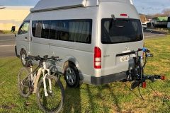 Campervan mit Fahrradtraeger Neuseeland